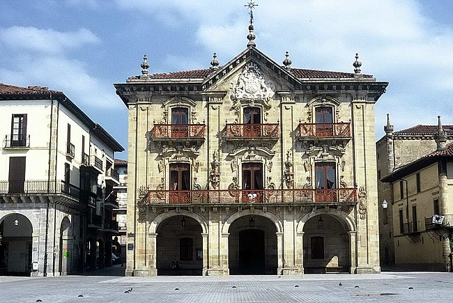 Ayuntamiento de O&ntilde;ate