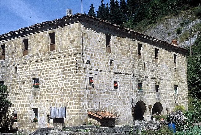 Caser&iacute;o Elorregui